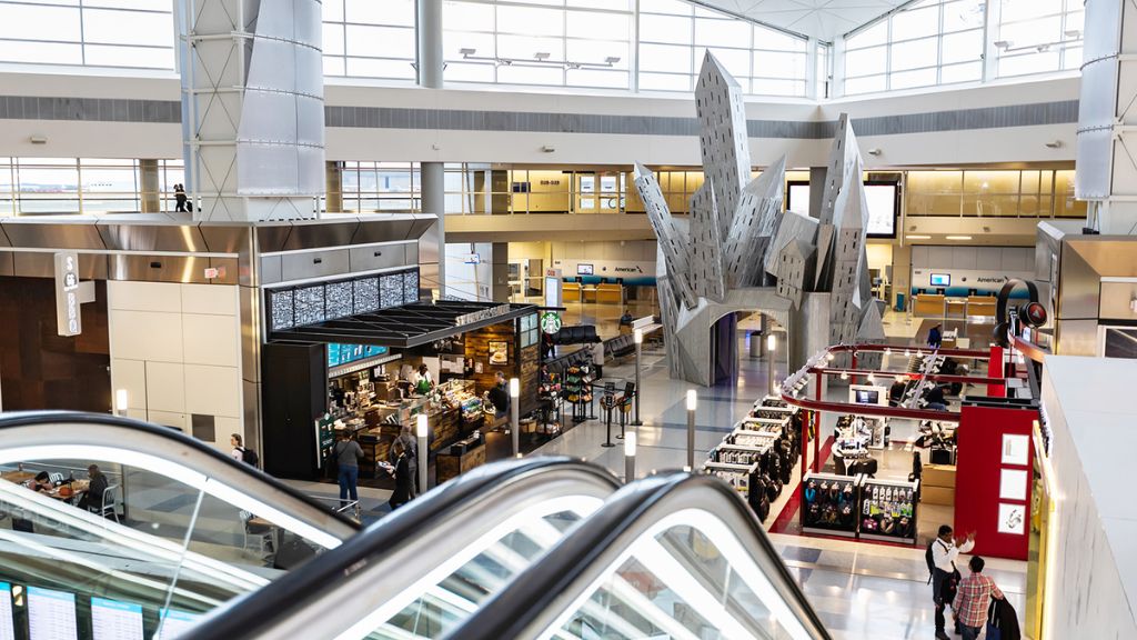 Qatar Airways Dallas Fort Worth International Airport - DFW Terminal