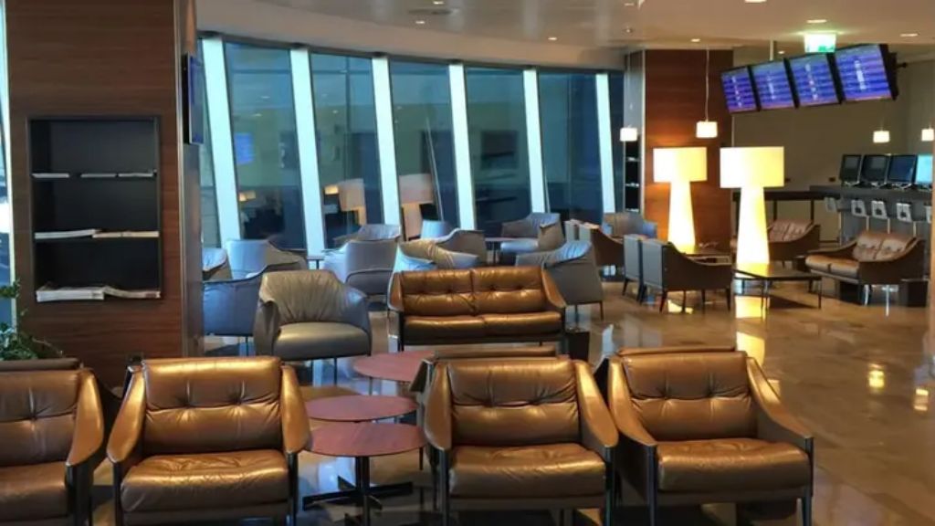 Traveler Lounges at MXP