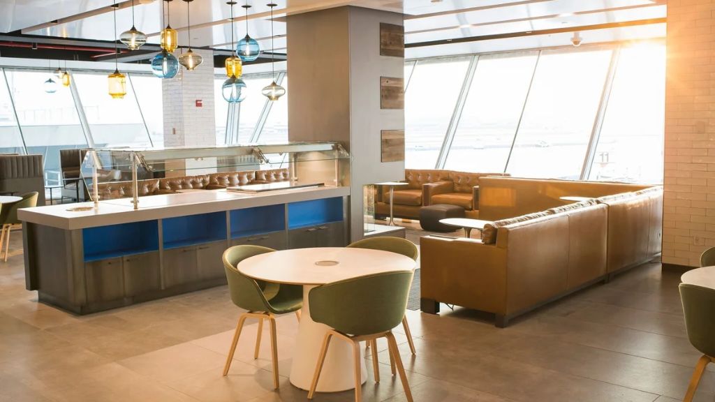 Amenities Are Offered By Alaska